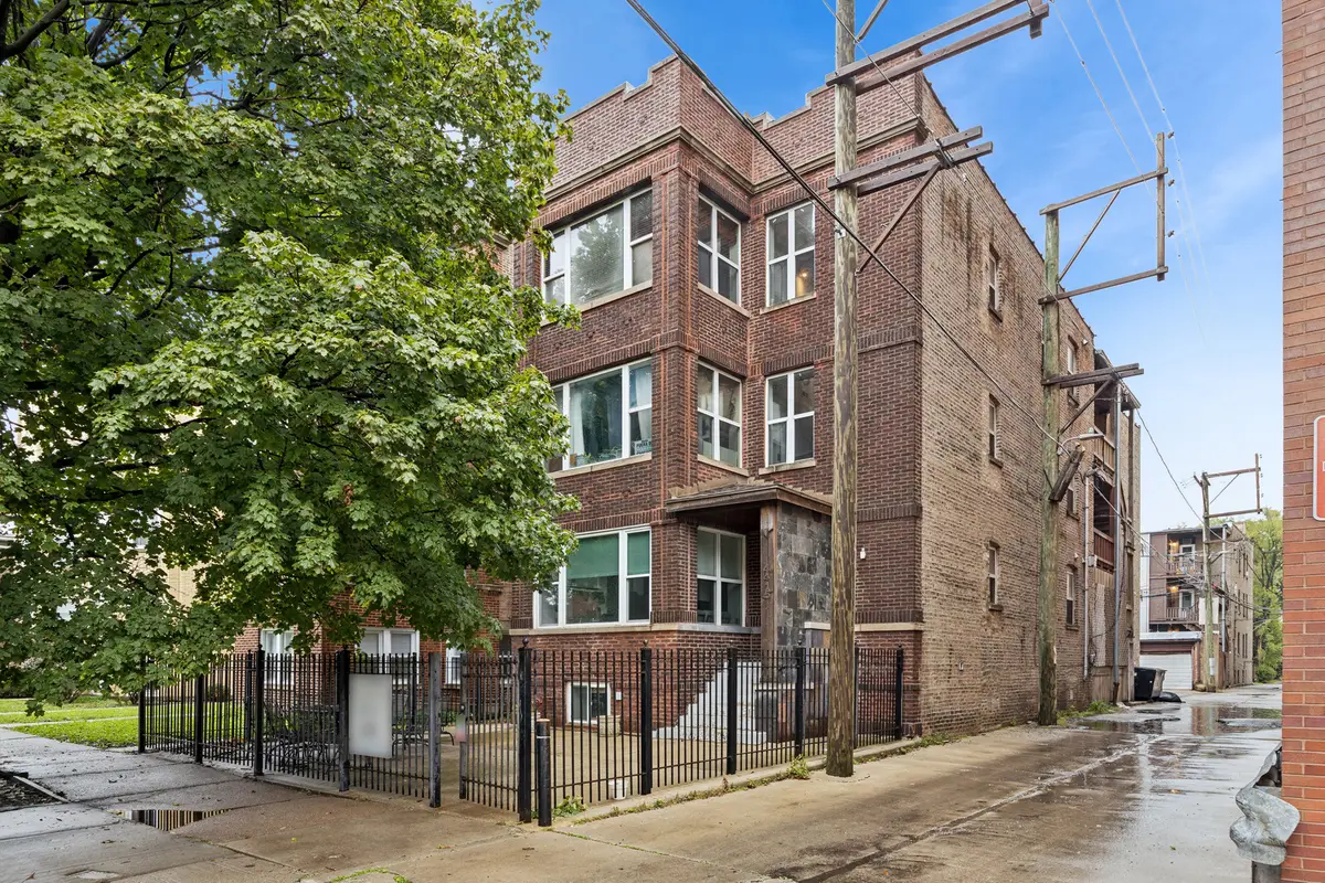 4415 N Rockwell Street #1F, Chicago, IL 60625 - #1