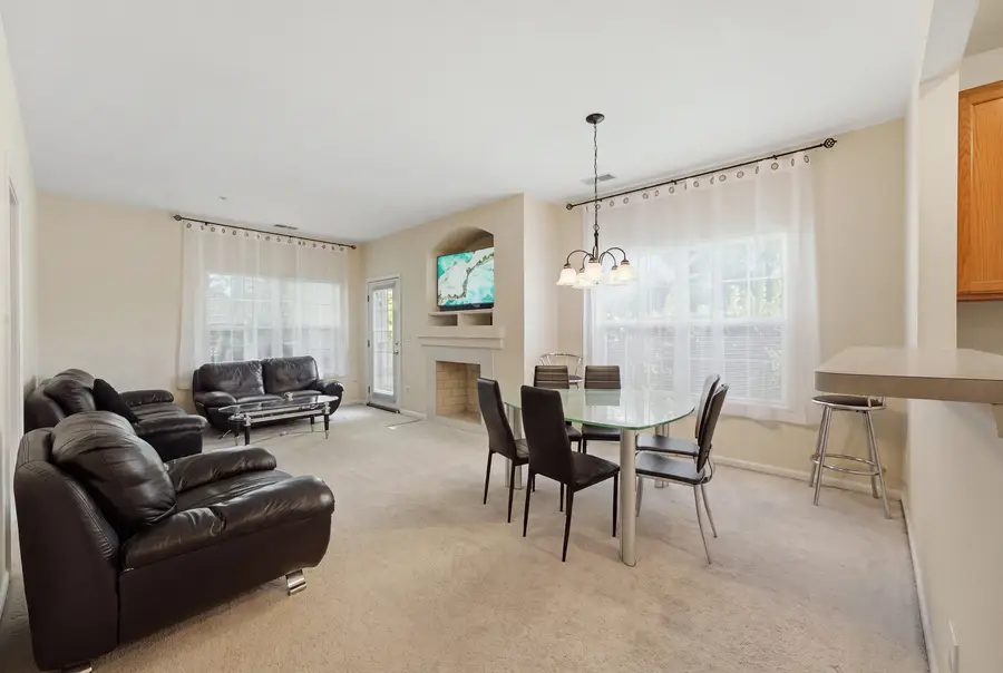 1267 W Lake Street #104, Addison, IL 60101 - #3
