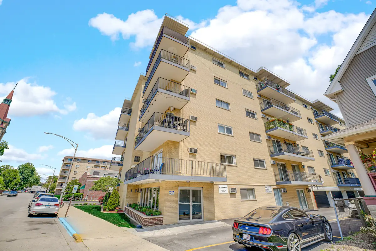320 Circle Avenue #203, Forest Park, IL 60130 - #1