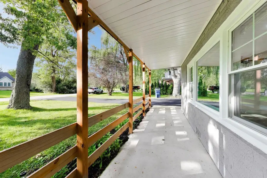 48 N Pleasant Road, Lake Zurich, IL 60047 - #2
