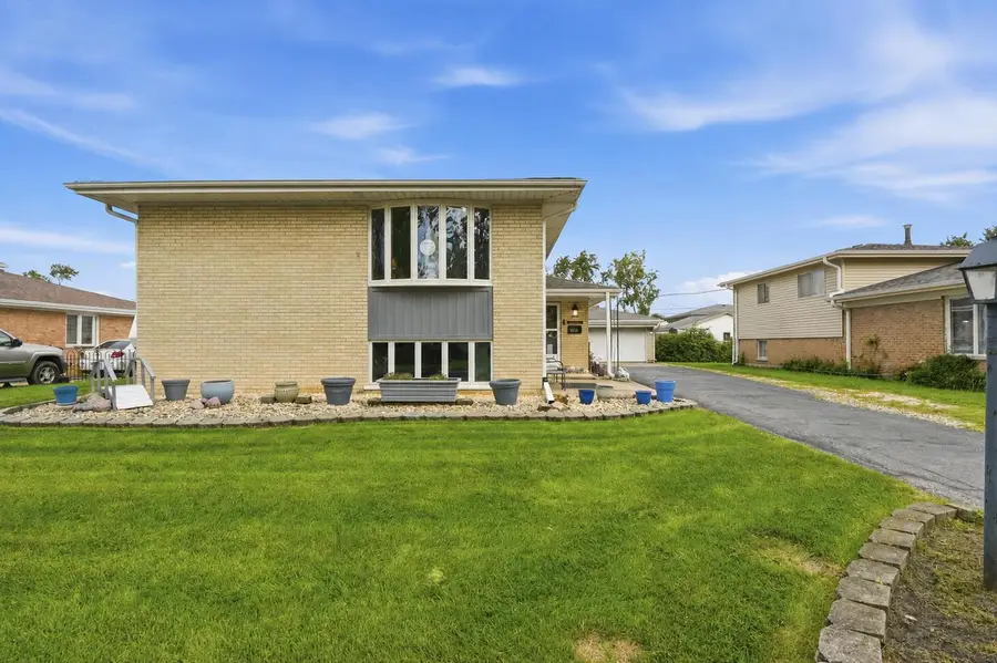 4328 Wagman Street, Oak Forest, IL 60452 - #2