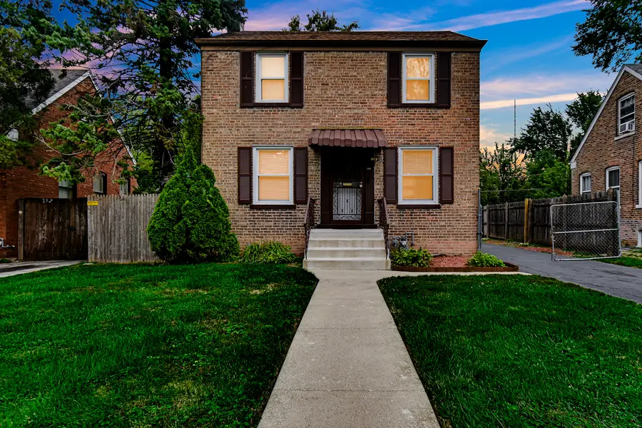 256 E 140th Place, Dolton, IL 60419 - #3