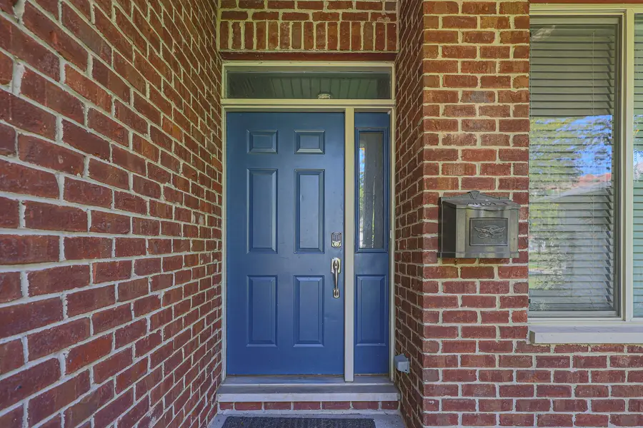 507 E Park Boulevard, Villa Park, IL 60181 - #2