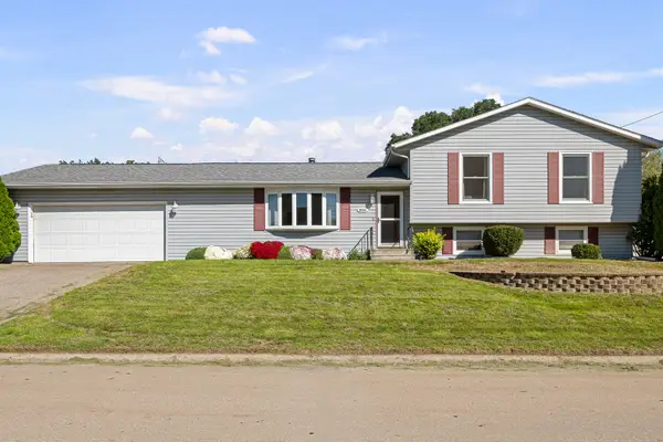 1004 6th Street, Hampton, IL 61256