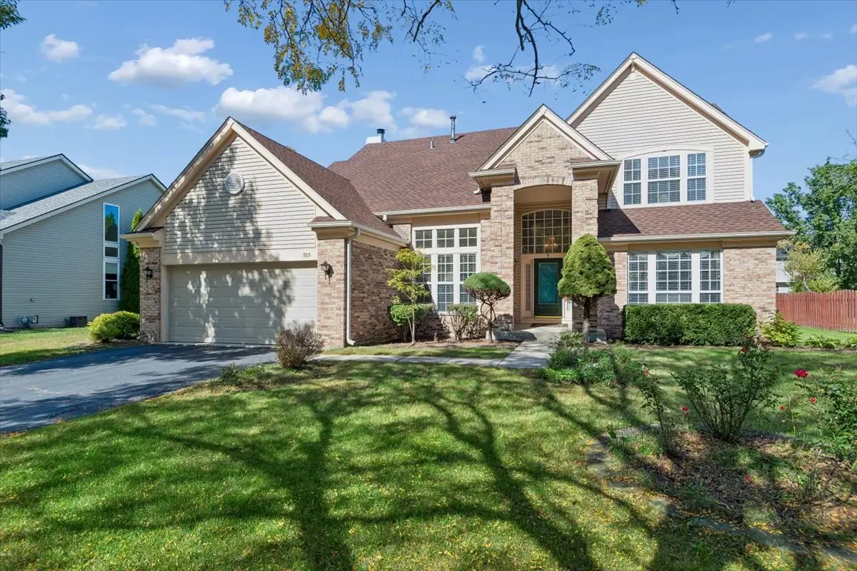 925 Brompton Circle, Bolingbrook, IL 60440 - #1