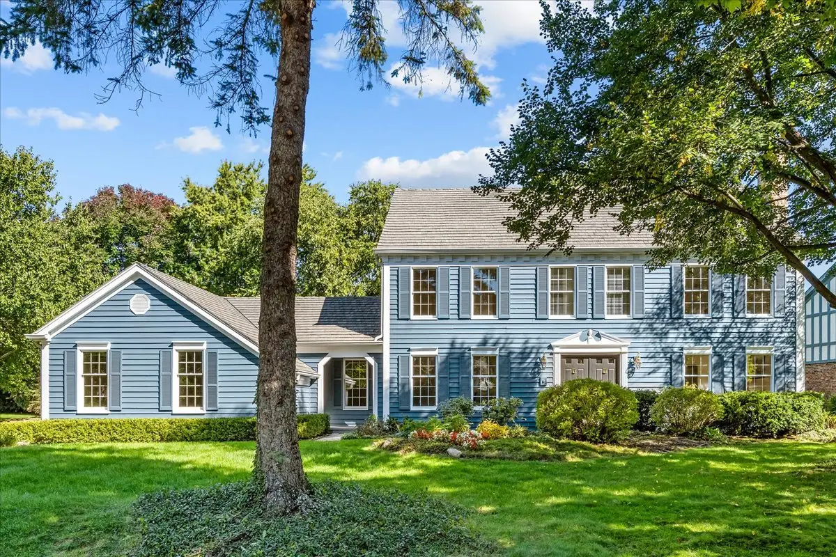 70 W Sandpiper Lane, Lake Forest, IL 60045 - #1