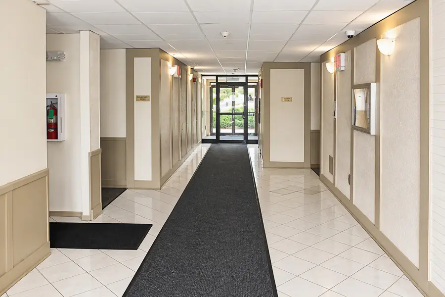9128 W Terrace Drive #4F, Niles, IL 60714 - #3