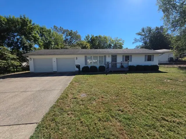 620 Pear Street, Mount Vernon, IL 62864 - #1
