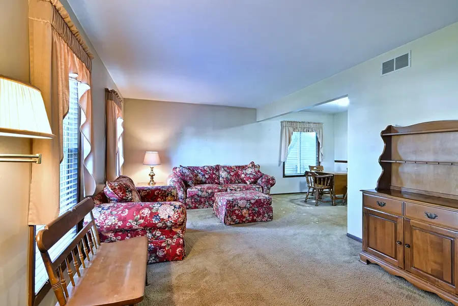 801 Pinebrook Drive, Lombard, IL 60148 - #2