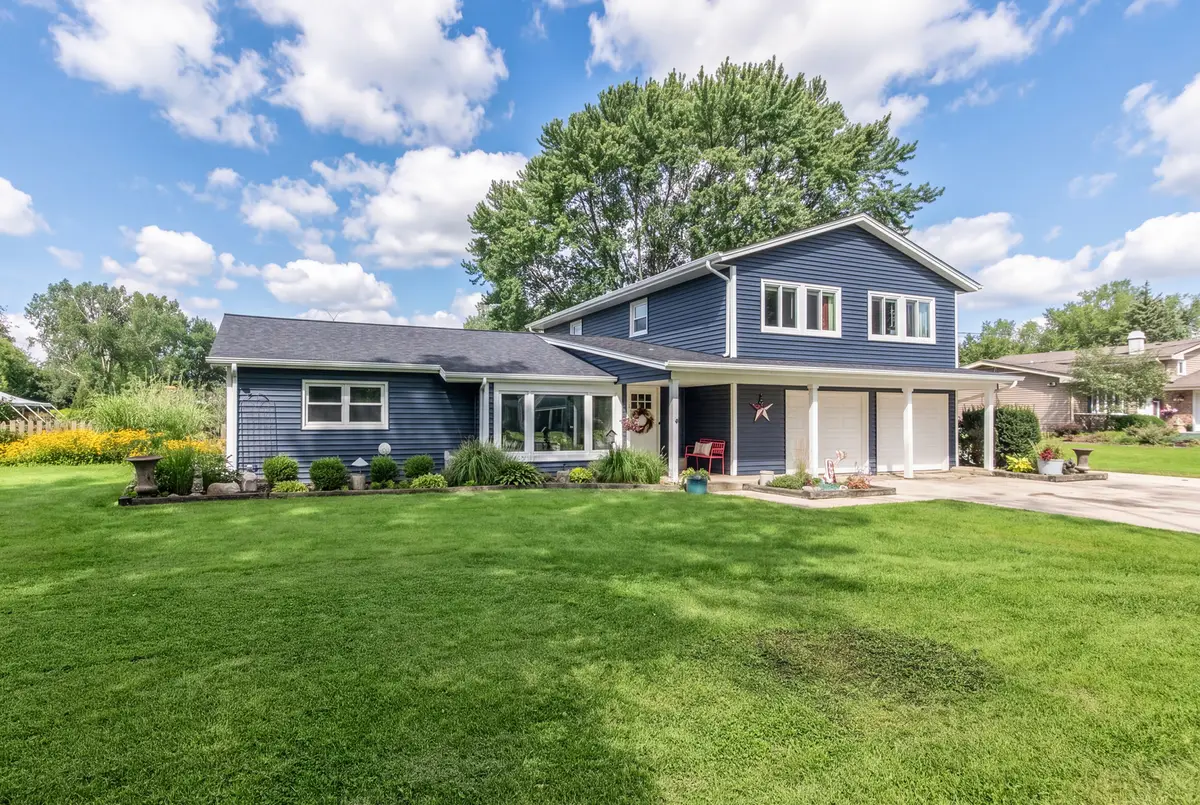 1012 Martha Street, Elk Grove Village, IL 60007 - #1
