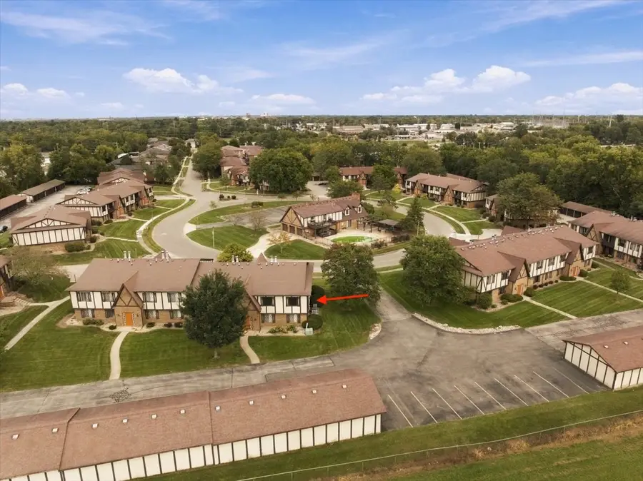 2017 Tracy Drive #4, Bloomington, IL 61704 - #3