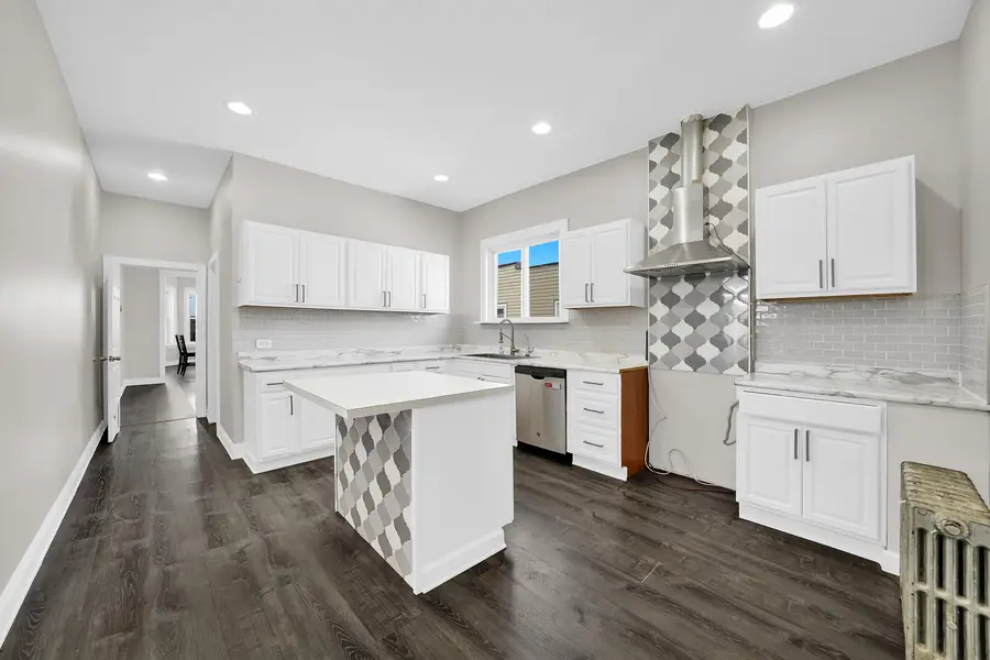3849 S Albany Avenue, Chicago, IL 60632 - #3