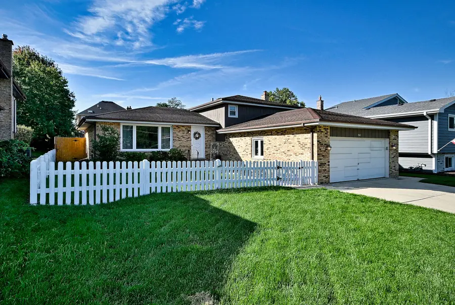 542 W Armitage Avenue, Elmhurst, IL 60126 - #3