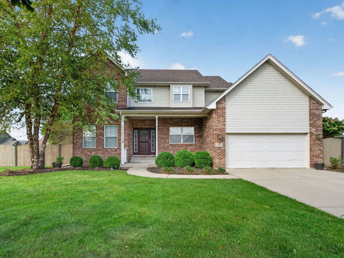 1010 Heritage Drive, Diamond, IL 60416 - #1