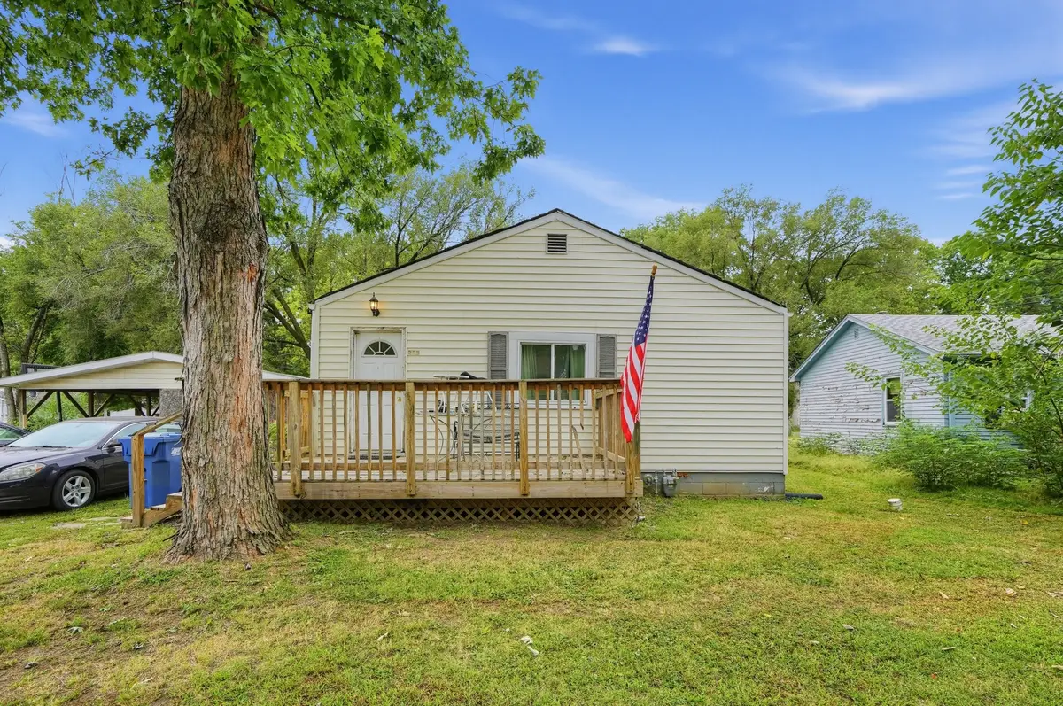 203 Missouri Avenue, South Roxana, IL 62087 - #1