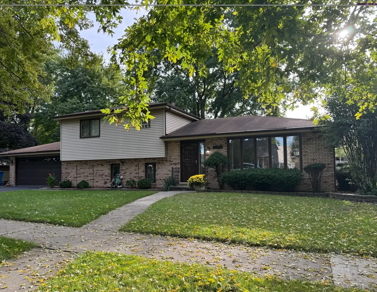 13004 S Blossom Drive, Alsip, IL 60803 - #1