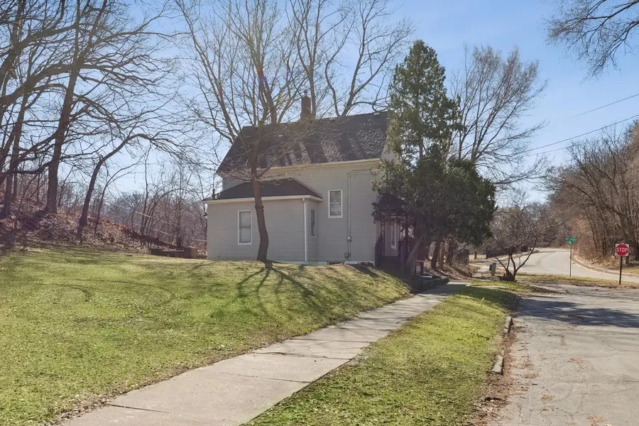 849 25th Street, Rock Island, IL 61201 - #3