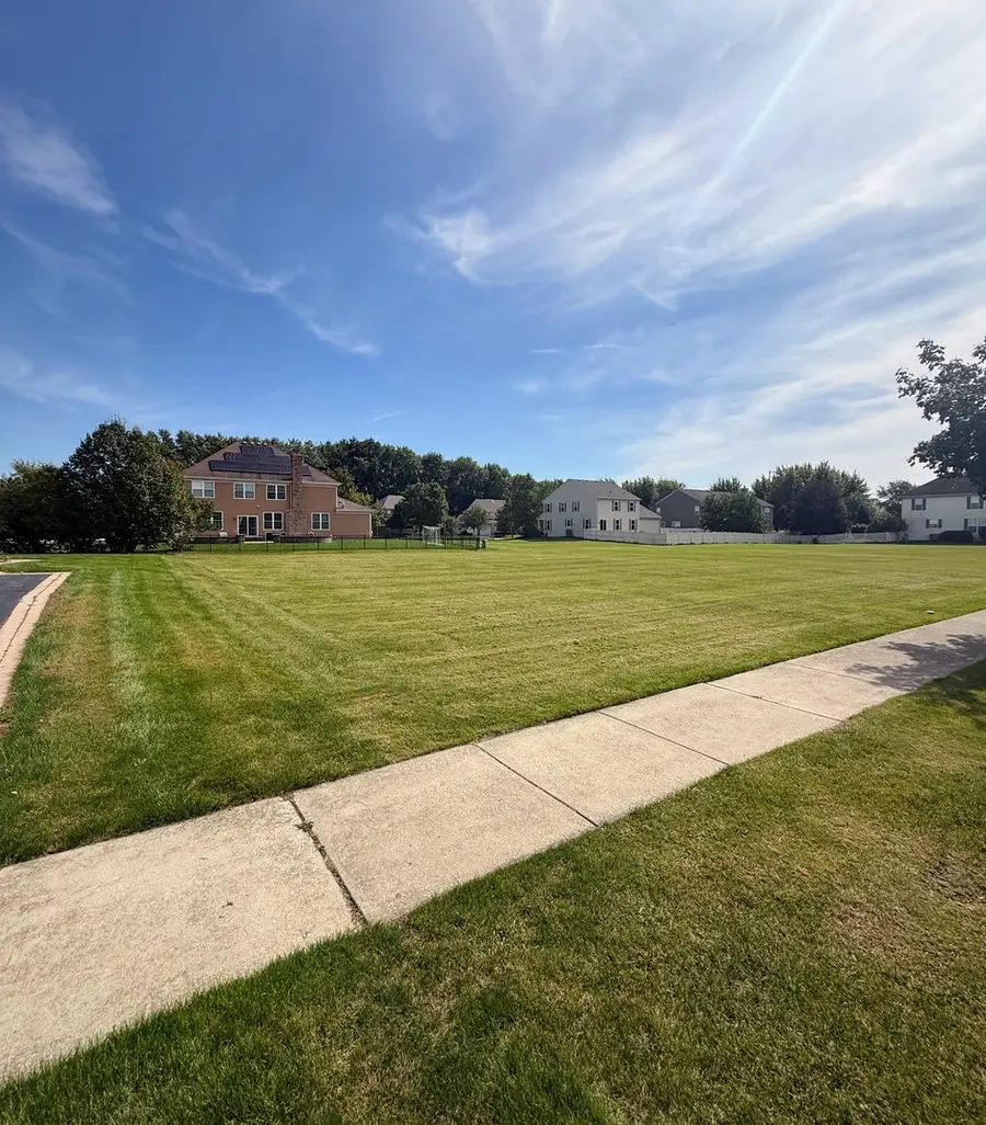 1441 Blume Drive, Elgin, IL 60124 - #3