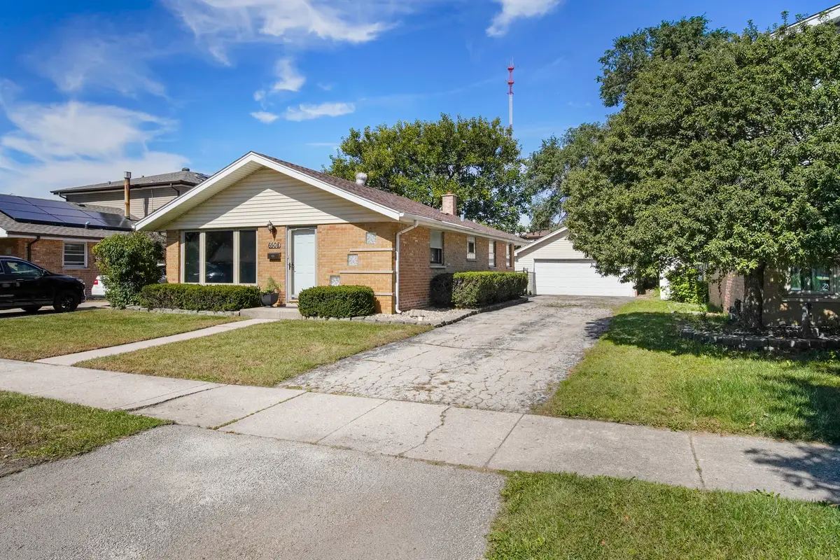 6508 103rd Street, Chicago Ridge, IL 60415 - #1