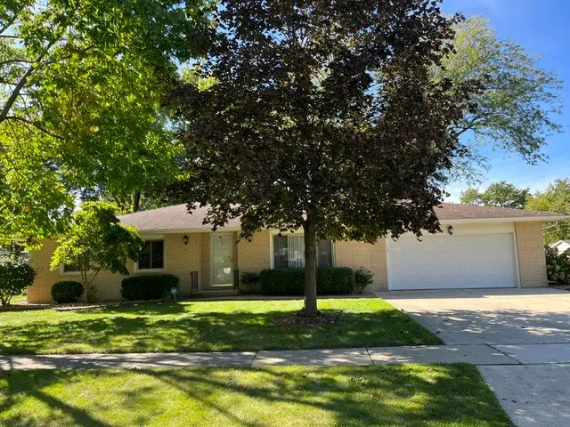 207 Illini Drive, Minooka, IL 60447 - #1