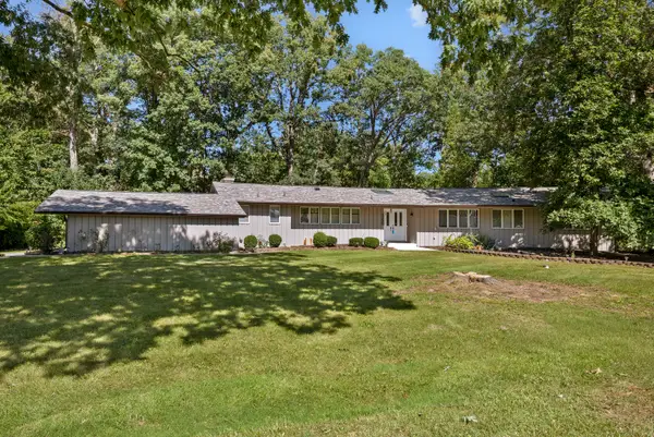 1120 263rd Street, Crete, IL 60417