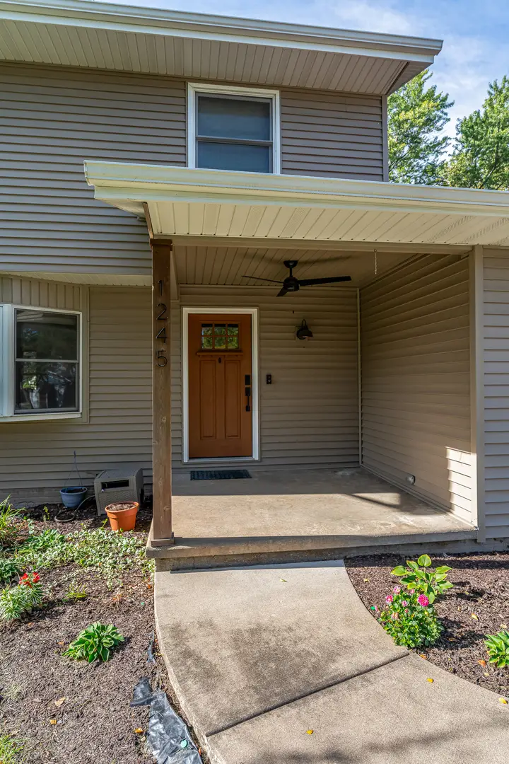 1245 Denniston Avenue, Bettendorf, IA 52722 - #2