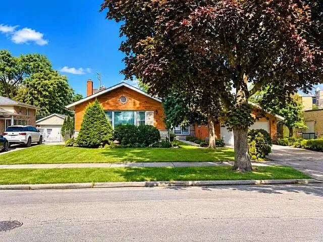 1034 N Forest Rd Road, La Grange Park, IL 60526 - #1