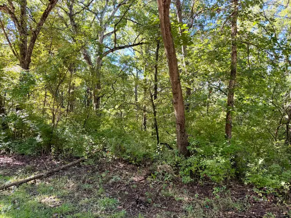 809 Missouri Drive, Dixon, IL 61021