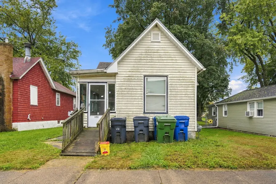 633 Locust Place, Clinton, IA 52732 - #2