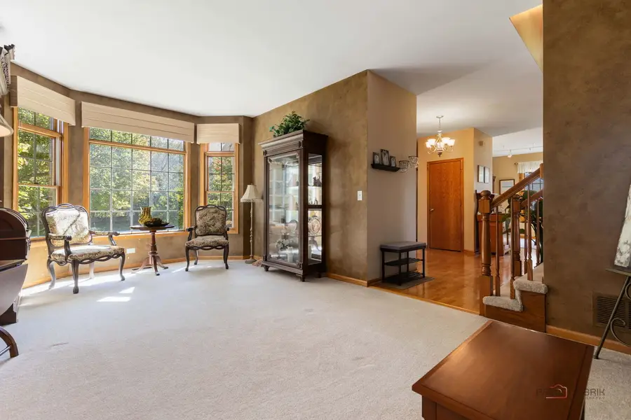 1490 Pheasant Trail Court, Hoffman Estates, IL 60192 - #3