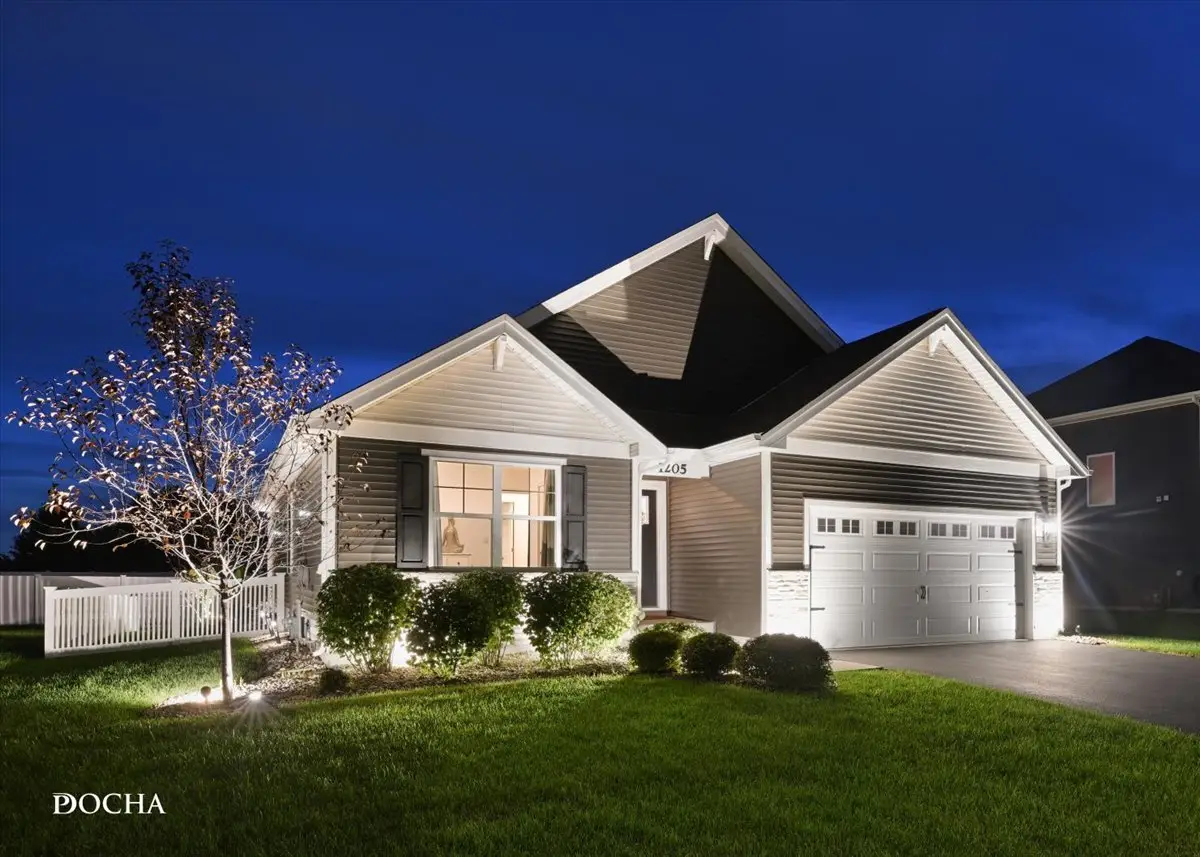 1205 Legacy Pointe Boulevard, Joliet, IL 60431 - #1