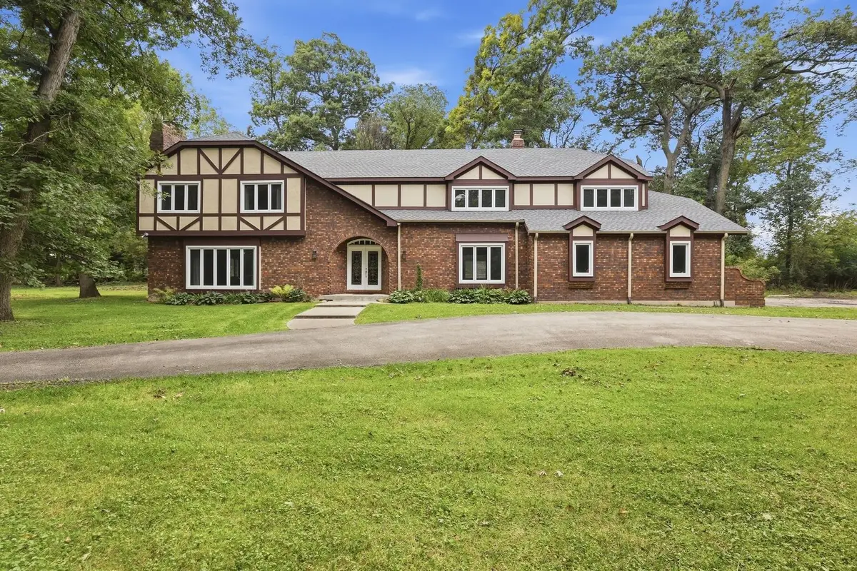 4 Auburn Lane, Barrington Hills, IL 60010 - #1