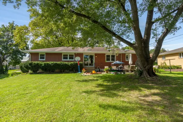3720 Spring Grove Road, Johnsburg, IL 60051