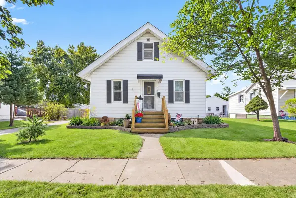 210 S 10th Street, Rochelle, IL 61068