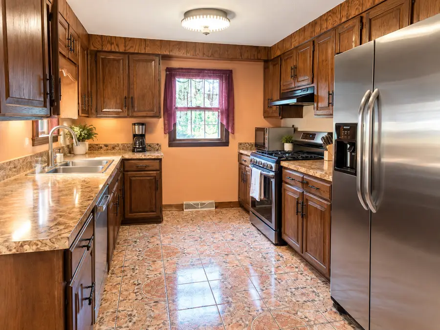 2903 Gabriel Avenue, Zion, IL 60099 - #2