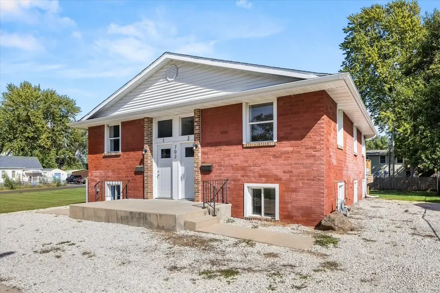 702 4th Avenue, Ottawa, IL 61350 - #2