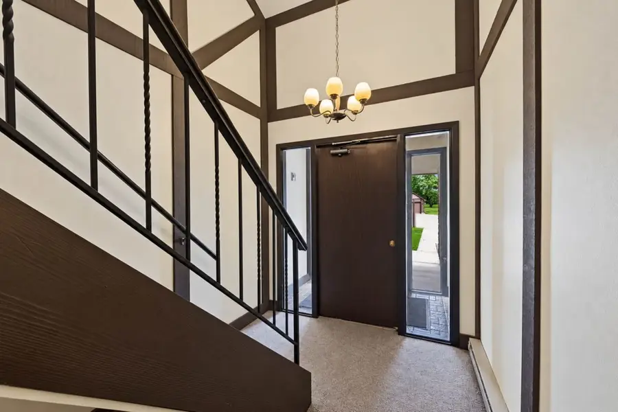 1774 Gloucester Court #C, Wheaton, IL 60189 - #3