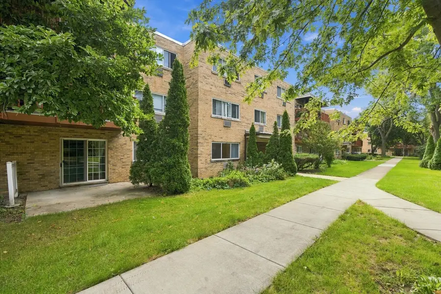 702 Dempster Street #G4, Mount Prospect, IL 60056 - #3