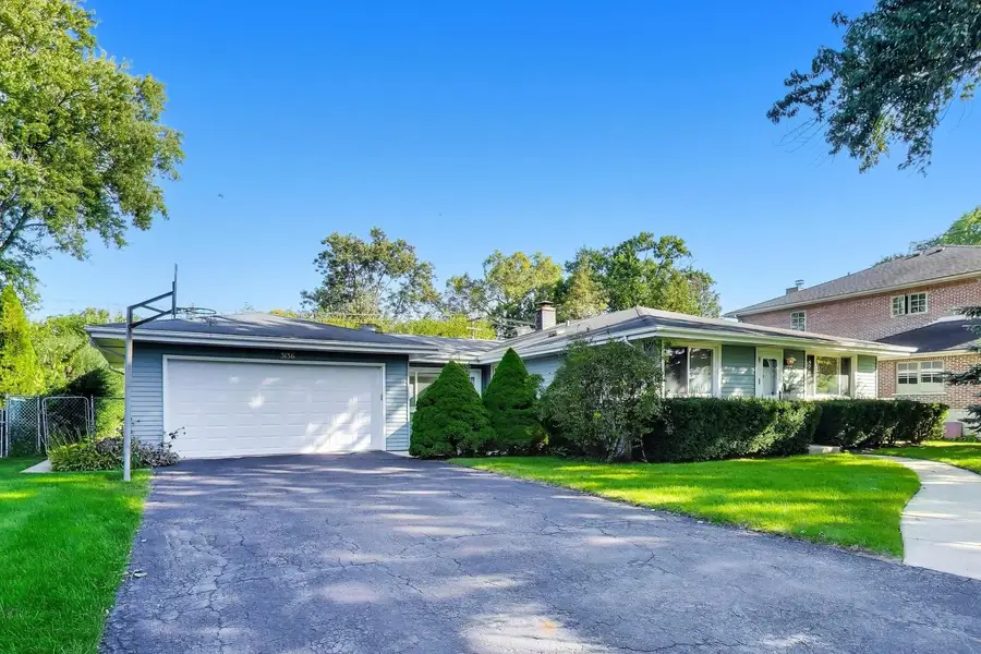 3136 Bellwood Lane, Glenview, IL 60026 - #2