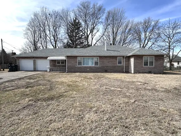 1107 Locust Street, Sterling, IL 61081