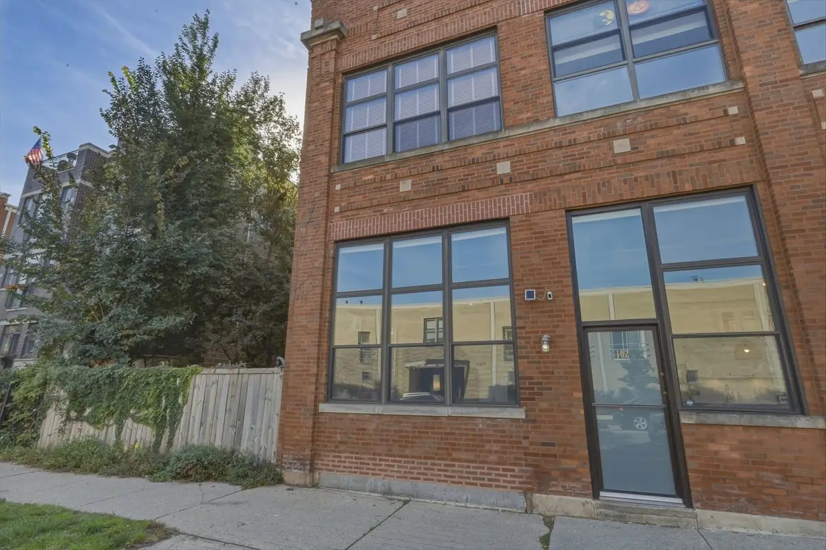 1111 W Cornelia Avenue #102, Chicago, IL 60657 - #1