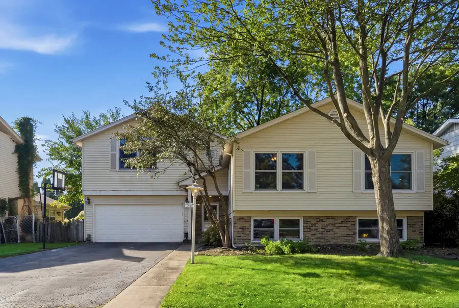 23 W Suffield Drive, Arlington Heights, IL 60004 - #2