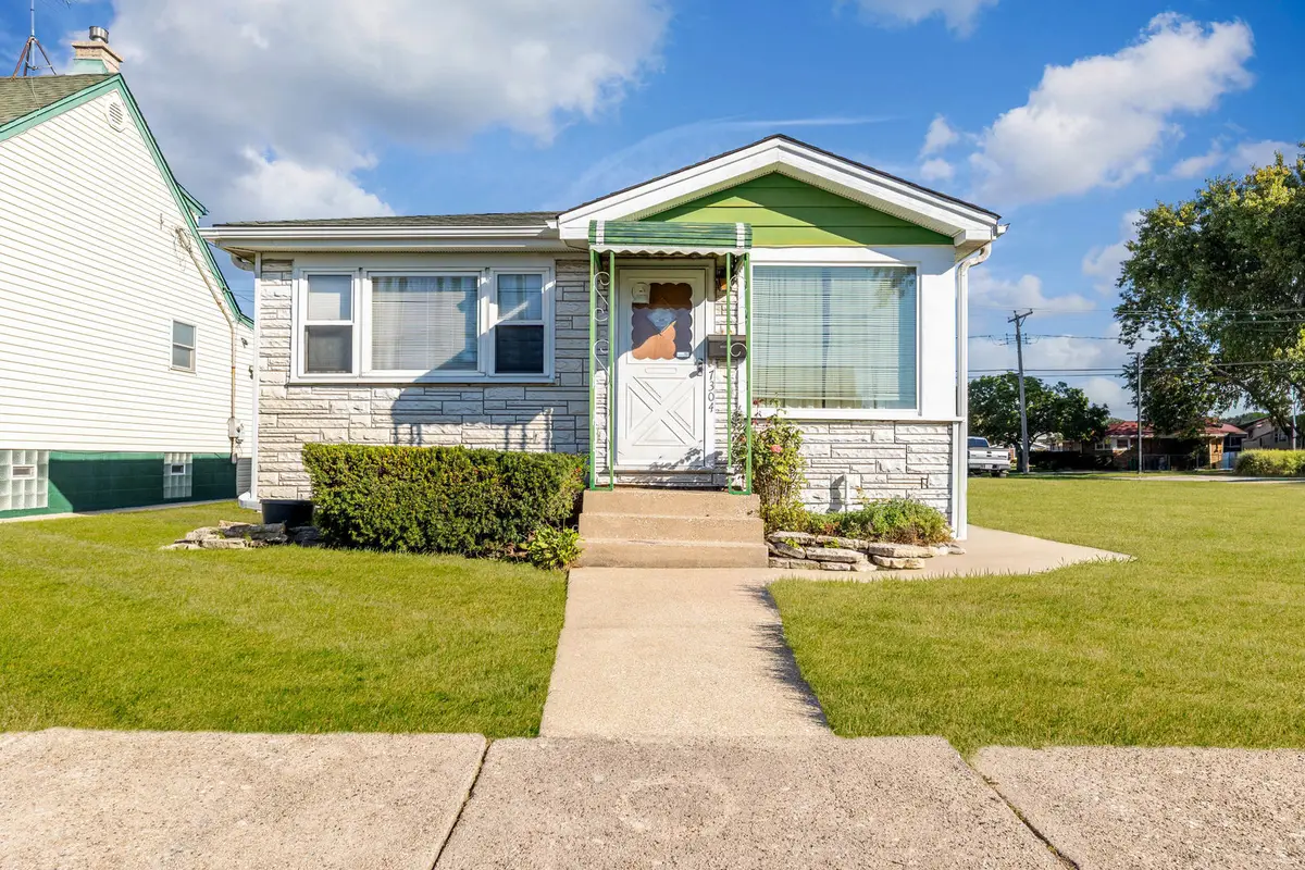 7304 W 59th Street, Summit, IL 60501 - #1