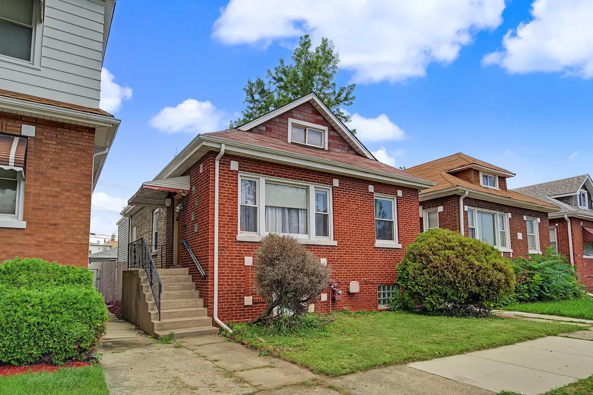 4226 W Haddon Avenue, Chicago, IL 60651 - #1