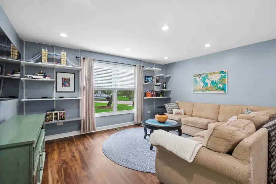 1054 Brunswick Harbor, Schaumburg, IL 60193 - #3
