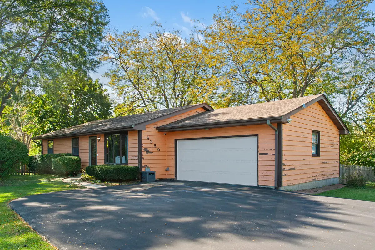 4259 Lake Park Avenue, Gurnee, IL 60031 - #1