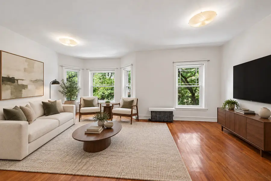 5715 S Blackstone Avenue #2S, Chicago, IL 60637 - #3