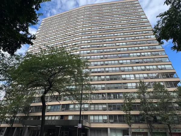 2930 N Sheridan Road #2201, Chicago, IL 60657