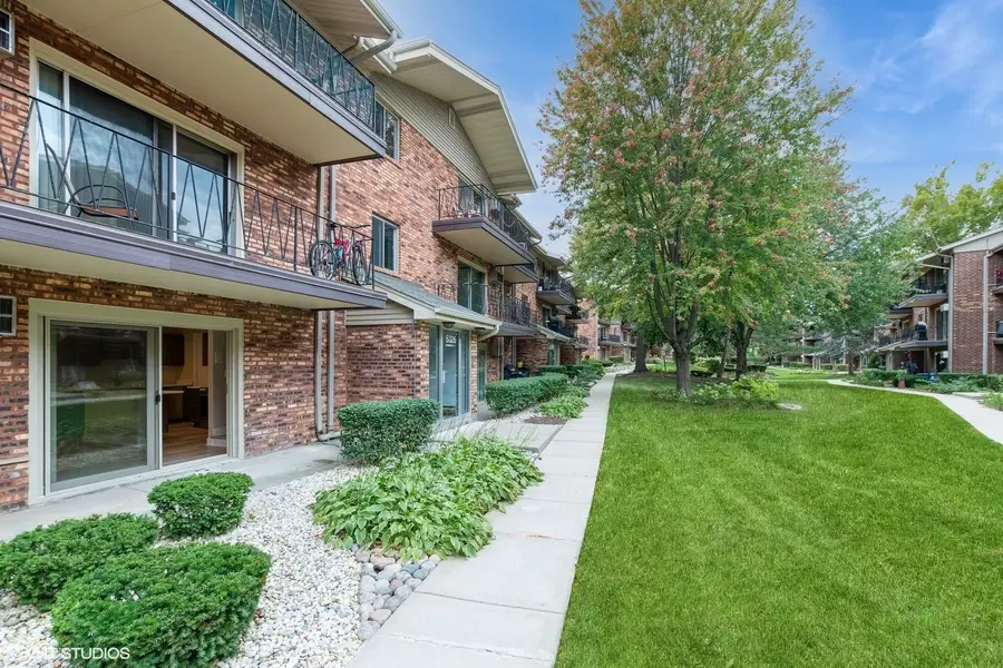 5326 Waterbury Lane #1002, Crestwood, IL 60418 - #2