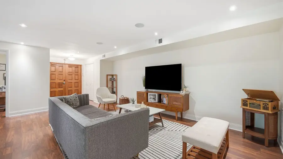 121 S Spruce Avenue #207, Wood Dale, IL 60191 - #3